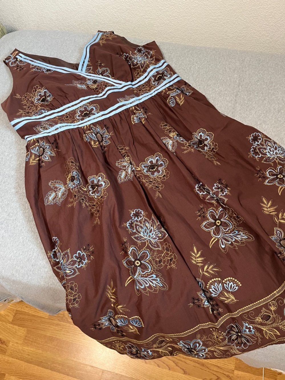 Brown Floral Embroidered Midi Dress Womens 22W Sleeveless V Neck Dressy